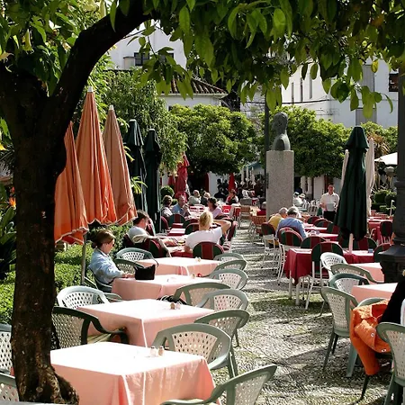 Modern Apartment, 3 Min Walk To The Apartamento
