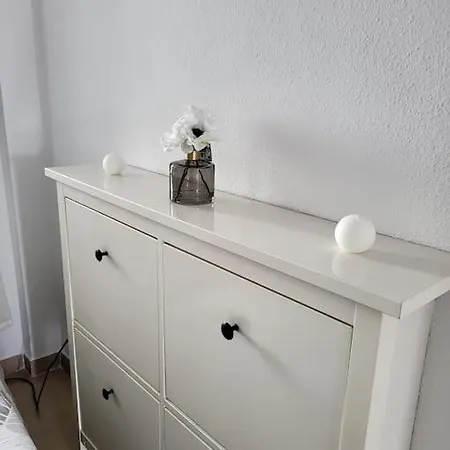 Modern Apartment, 3 Min Walk To The